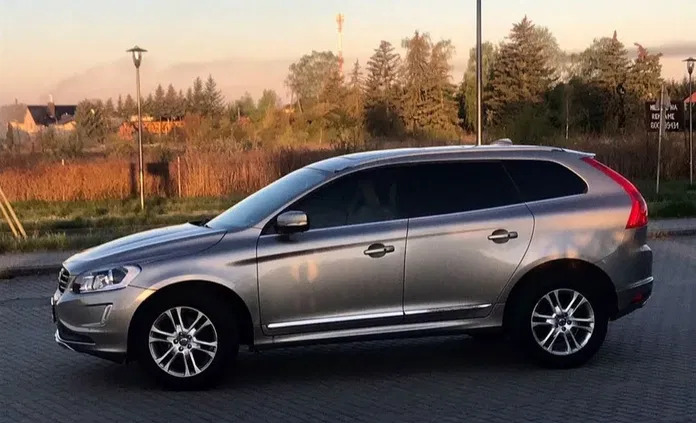 samochody osobowe Volvo XC 60 cena 66000 przebieg: 208000, rok produkcji 2015 z Iława